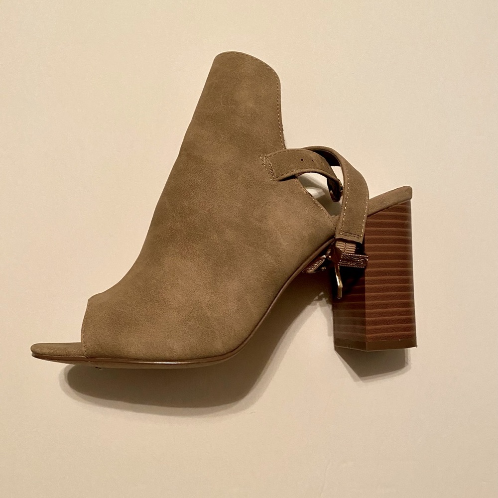 Charlotte Russe Baylee Heels/Wedges( size 8 )